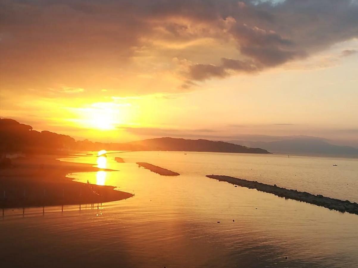 Apartamento Monolocale A Pochi Passi Dal Mare Formia Exterior foto